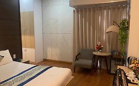 Phi Long Hotel